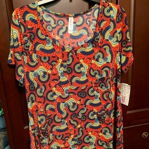 Lularoe Classic T Size Med